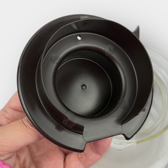 Vintage Melitta Glass Coffee Carafe Pot 8 Cup Black Handle Lid Kitchen Decor - Picture 7 of 11